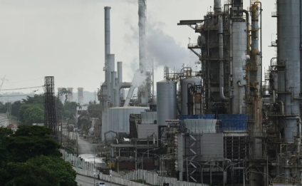 Critical infrastructure and oil facility markers